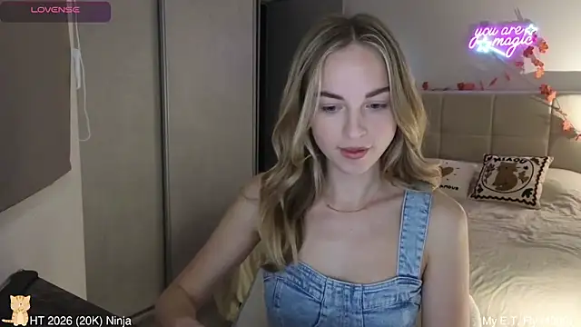 Miss Aliannaa online show from 04-23-26, 07:15