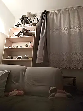 Snapshot of LauraBaby chatting on 02-03-26, 04:01 LauraBaby online show from 02-03-26, 04:01