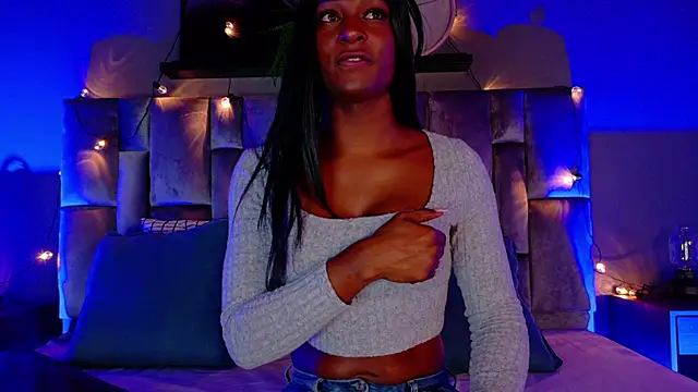 nahomi campbell online show from 09-18-25, 07:28