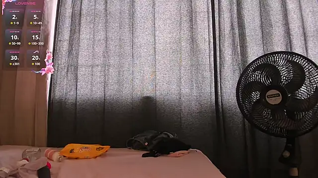 Snapshot of Amina_hafsa chatting on 02-13-26, 07:14 Amina hafsa online show from 02-13-26, 07:14