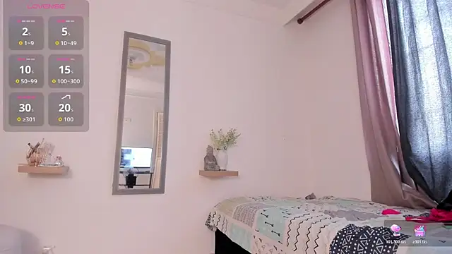 Amina hafsa online show from 11-14-25, 07:39