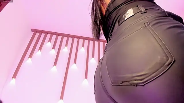 Snapshot of majo_rosse_ chatting on 02-21-26, 07:16 majo rosse online show from 02-21-26, 07:16