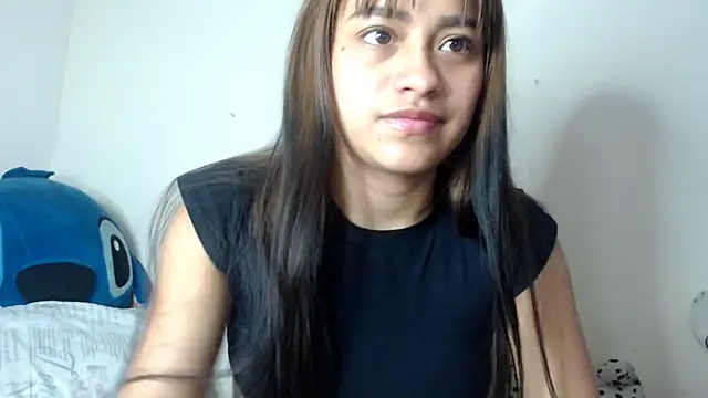 Snapshot of Nicolle_braun chatting on 12-30-24, 07:42 Nicolle braun online show from 12-30-24, 07:42