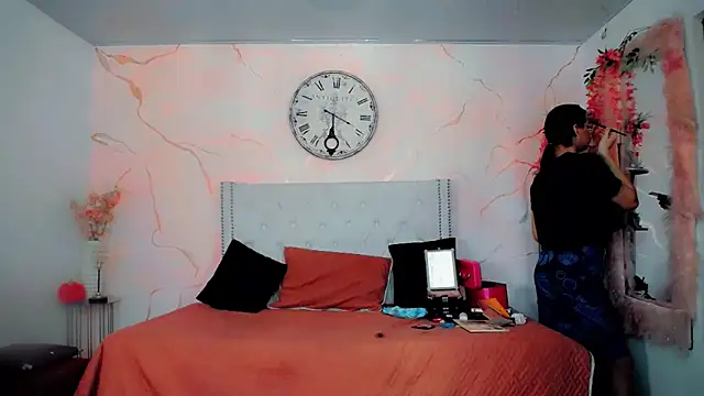 maria camilacms online show from 12-18-25, 06:23