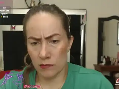 Snapshot of CATRINA-83 chatting on 03-20-25, 08:19 CATRINA-83 online show from 03-20-25, 08:19