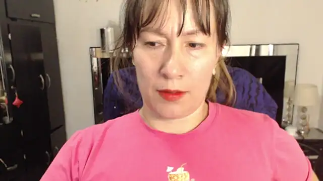 Snapshot of CATRINA-83 chatting on 02-08-26, 01:09 CATRINA-83 online show from 02-08-26, 01:09