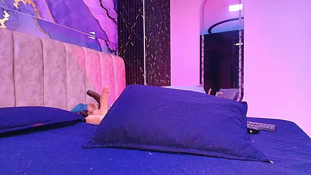 arl chloee online show from 03-13-26, 03:11