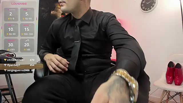 Nicolas Fellener online show from 10-22-25, 04:56