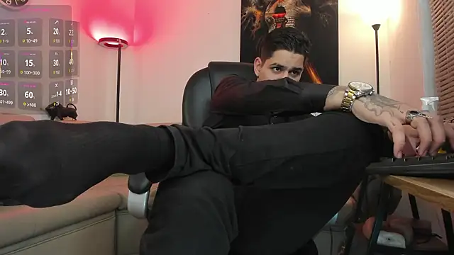 Nicolas Fellener online show from 02-11-26, 04:34