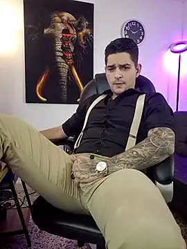 Nicolas Fellener online show from 04-06-26, 04:19