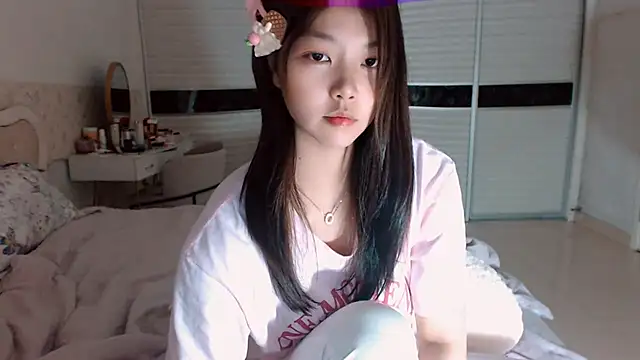 -Lucky Girl online show from 05-25-26, 12:48