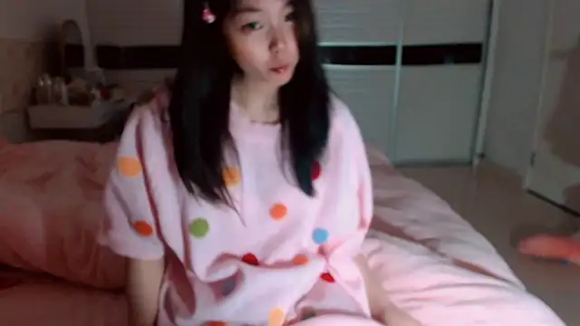 -Lucky Girl online show from 02-22-26, 01:41