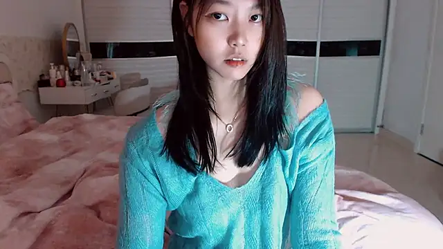 -Lucky Girl online show from 03-22-26, 02:04