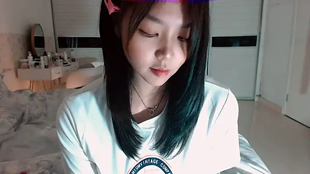 -Lucky Girl online show from 11-01-25, 01:38