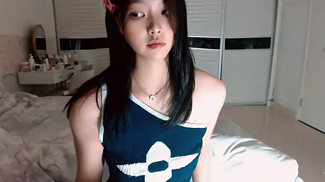 -Lucky Girl online show from 11-02-25, 03:06