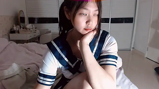 -Lucky Girl online show from 03-08-26, 02:09