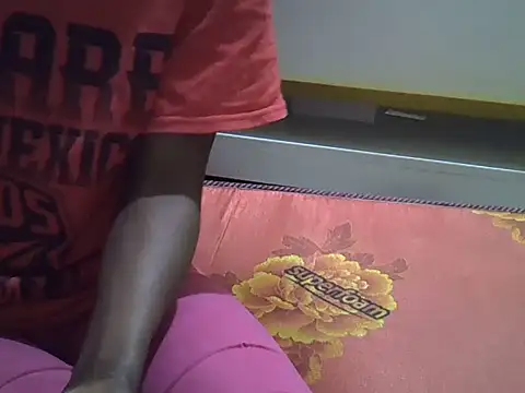 sweet veee online show from 11-15-25, 06:50