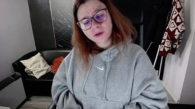 littleviki7 online show from 12-05-25, 09:52