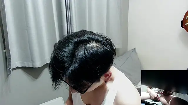 UndreamtM online show from 09-18-25, 02:09