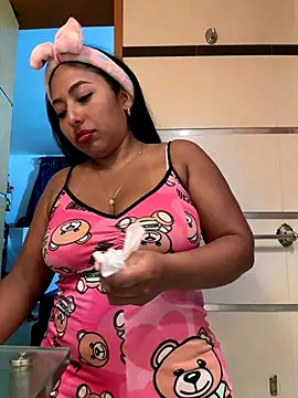 emmyjhonson07 online show from 11-08-25, 03:43