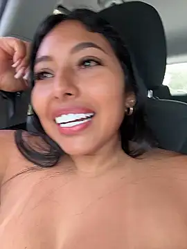 emmyjhonson07 online show from 01-11-26, 04:58