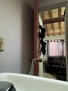 emmyjhonson07 online show from 03-09-26, 01:03