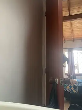 emmyjhonson07 online show from 04-01-26, 01:23