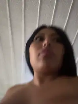 emmyjhonson07 online show from 04-16-26, 10:12