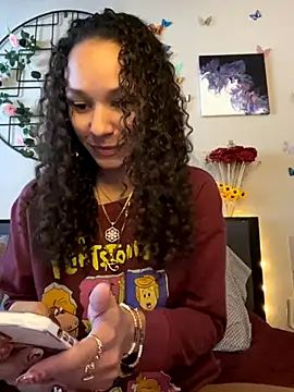  Neeka  online show from 10-28-25, 03:11