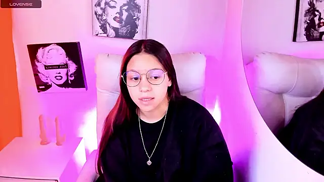 SamanthaRoldaan online show from 03-17-26, 03:15