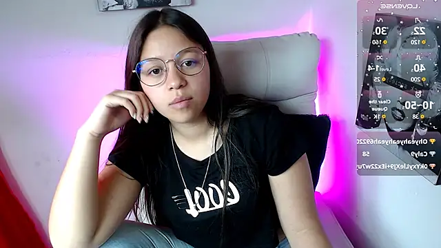 Snapshot of SamanthaRoldaan chatting on 03-01-25, 06:00 SamanthaRoldaan online show from 03-01-25, 06:00