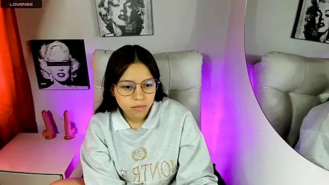 SamanthaRoldaan online show from 04-08-26, 02:51