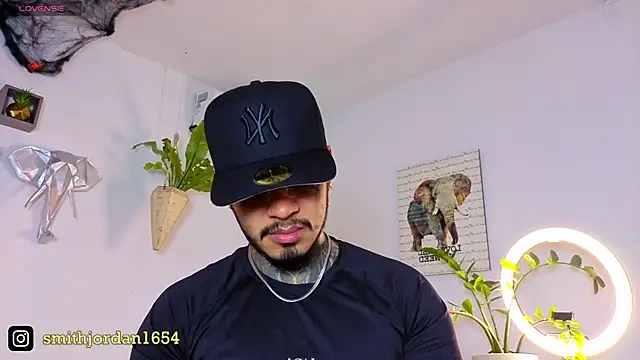 JordanSmiith  online show from 10-20-25, 08:31