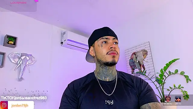JordanSmiith  online show from 04-18-26, 08:09