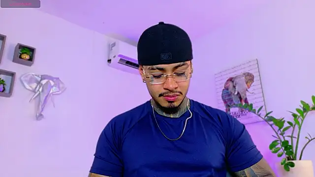 JordanSmiith  online show from 04-14-26, 08:58