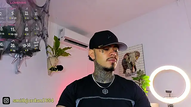 JordanSmiith  online show from 11-03-25, 08:45