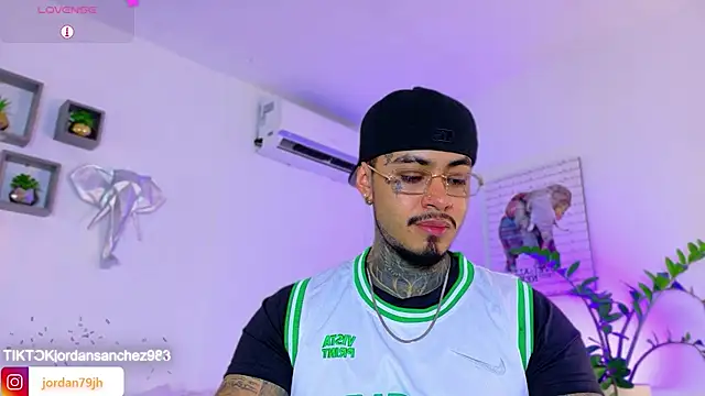 JordanSmiith  online show from 03-31-26, 09:06