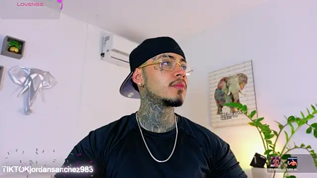 JordanSmiith  online show from 03-12-26, 08:46