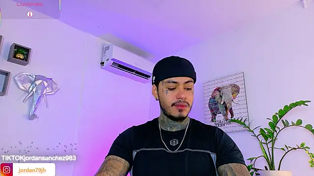 Snapshot of JordanSmiith_ chatting on 06-21-26, 04:13 JordanSmiith online show from 06-21-26, 04:13