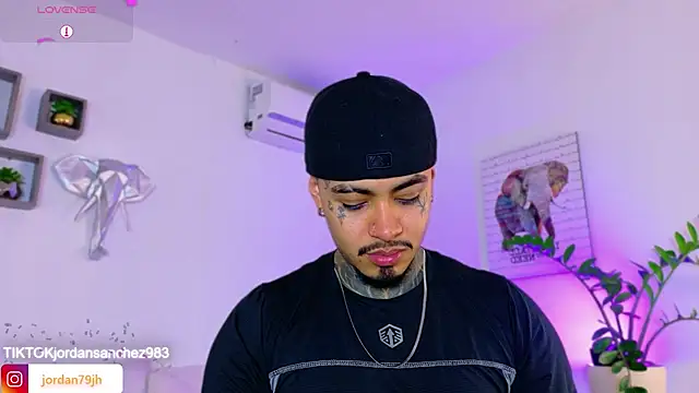 JordanSmiith  online show from 03-23-26, 09:47