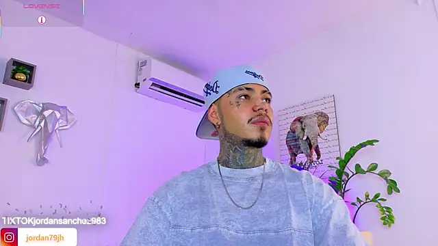 JordanSmiith  online show from 05-15-26, 09:02