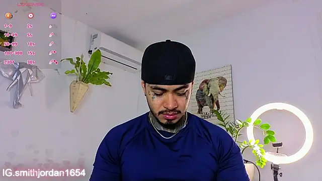 JordanSmiith  online show from 11-25-25, 07:58