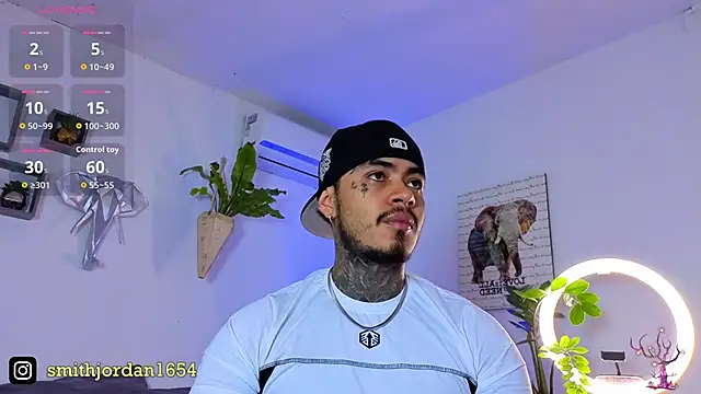 JordanSmiith  online show from 10-11-25, 08:32