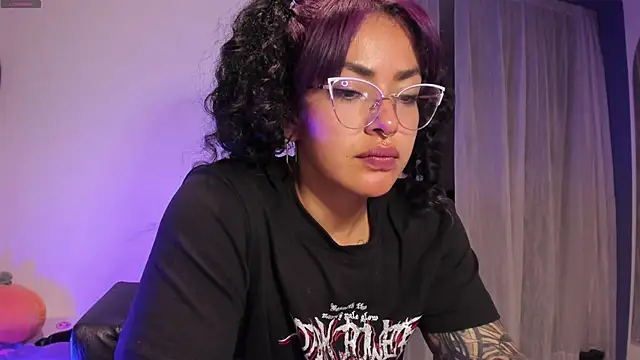 witchviolet online show from 03-18-25, 12:40