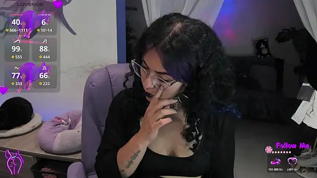 witchviolet online show from 01-07-26, 04:17