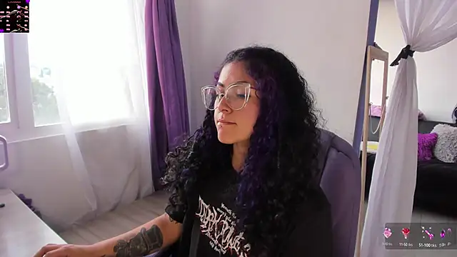 witchviolet online show from 09-29-25, 09:09