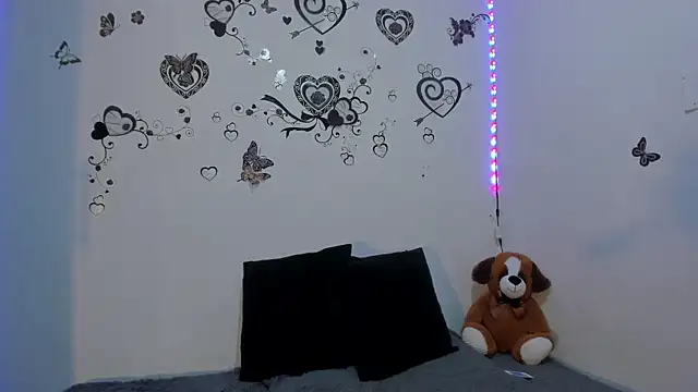 Linisprincehot69 online show from 11-27-25, 04:02