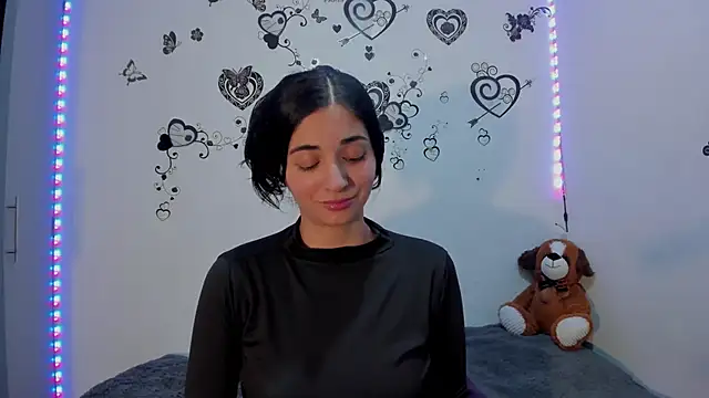 Linisprincehot69 online show from 12-02-25, 07:43