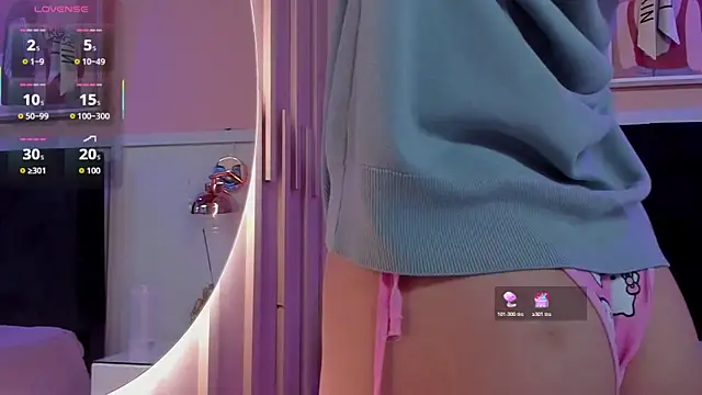 chloe watson  online show from 11-21-25, 07:57