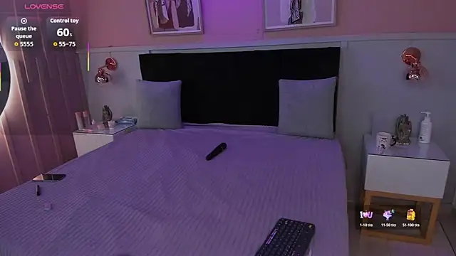 chloe watson  online show from 11-13-25, 09:30